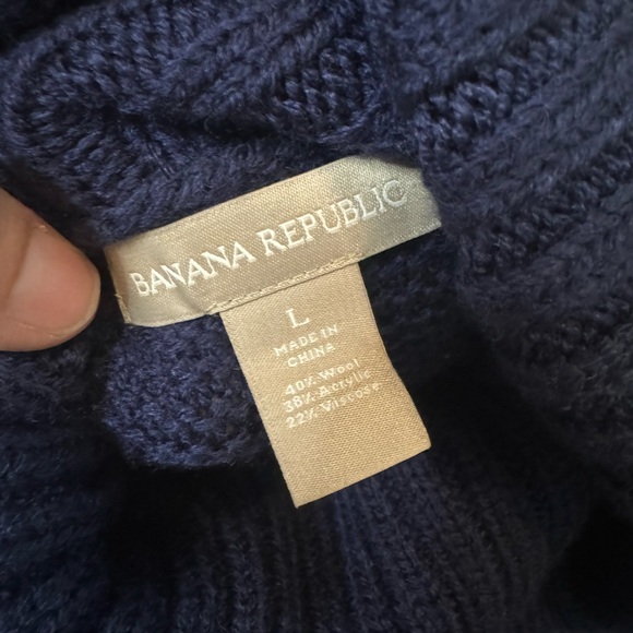 Banana Republic Wool Blend Turtleneck Knit Sweater - Picture 8 of 9
